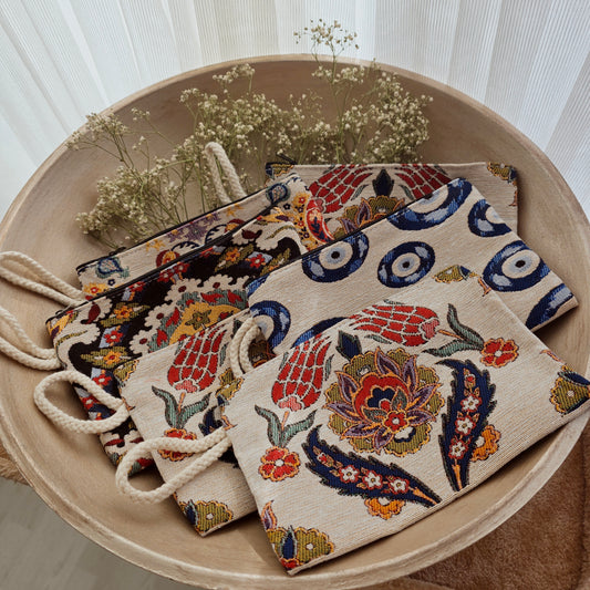 Small Mix Orient Pouch Tasche